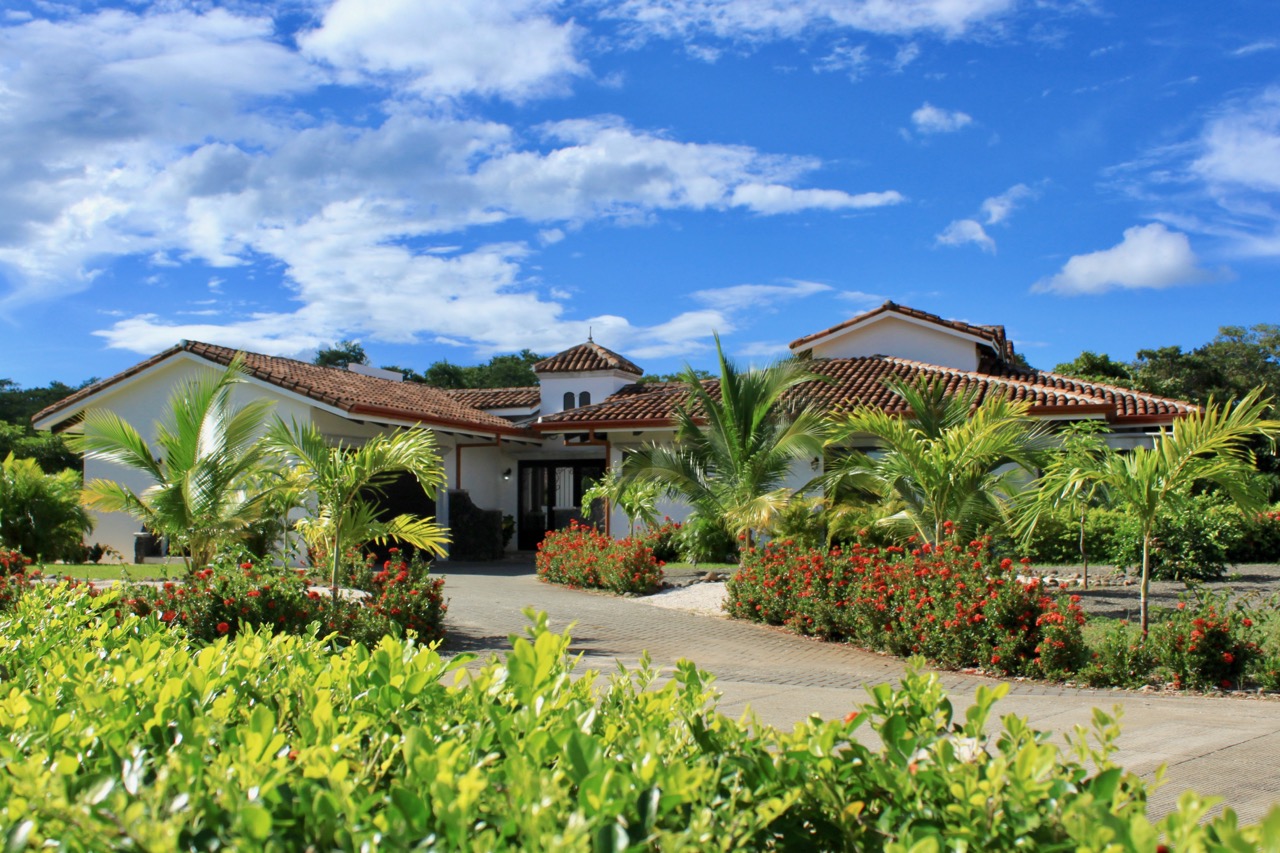 Luxury Villas Costa Rica  Costa  Rica  Houses For Sale Zillow Financed Luxury  Beach 